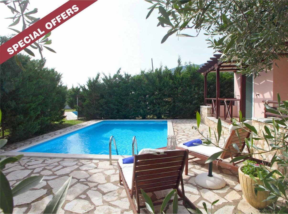 Echinades Resort Vasiliki Exterior foto